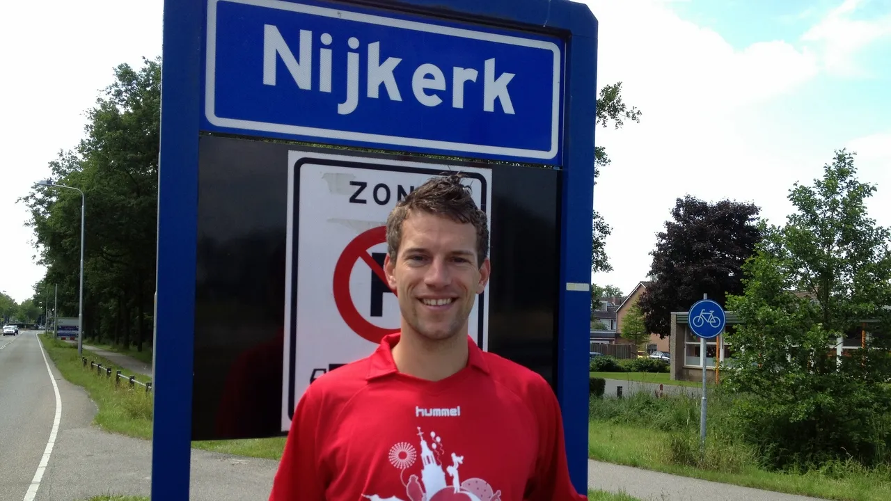 jhtw2b60ht9b5ueode9e2mwuv 2013 07 04fc nijkerk 001