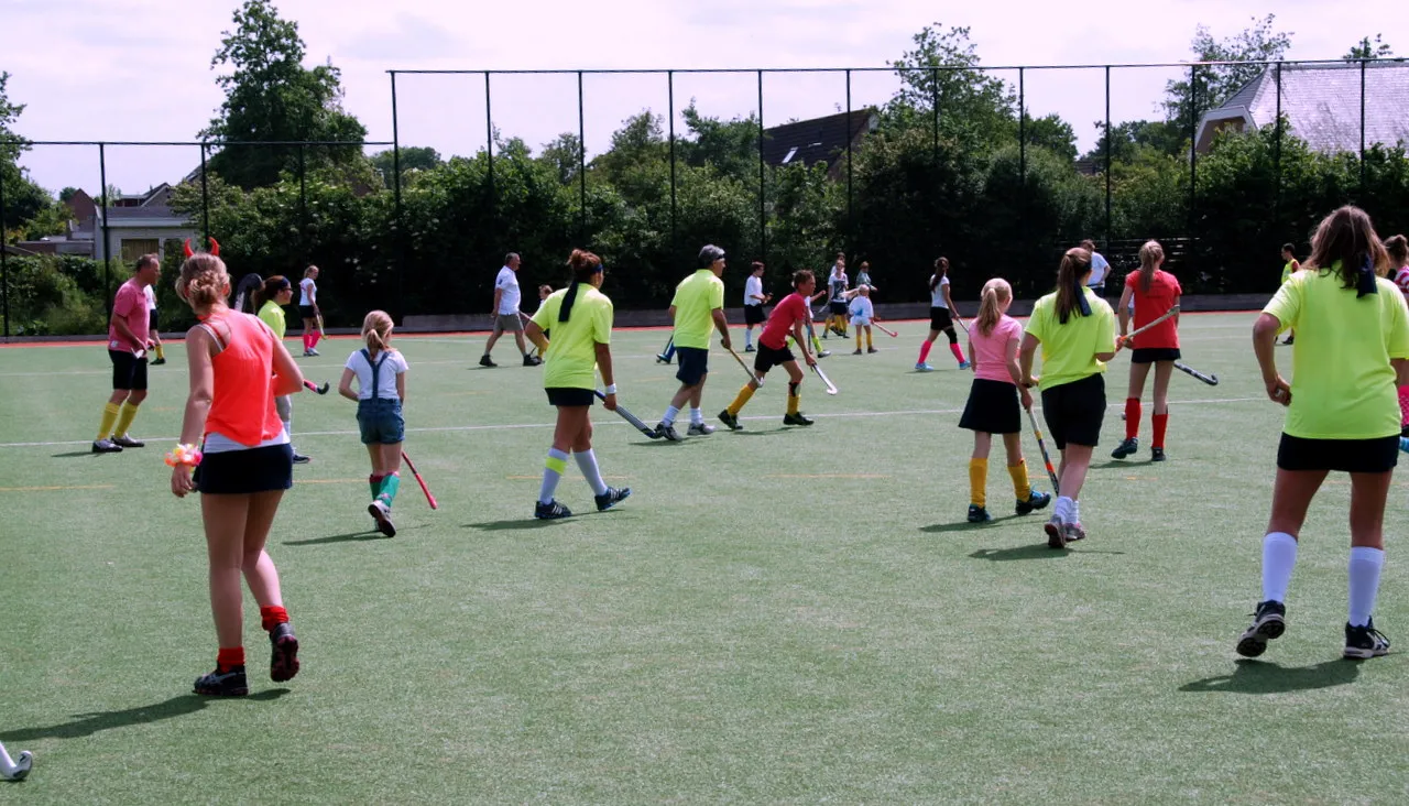 jr64hr65xovtfu5wqakah7lnk 2013 06 21mhch2