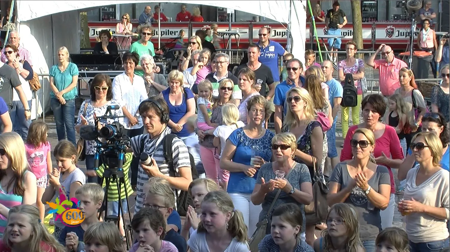 k3cx6inl71fkntgg285jyedha 2013 07 05verjaardagsfestival01