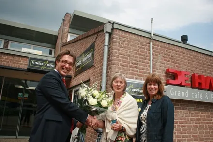 lmkity6oyyrxt3r2nah2p3w0r 62987