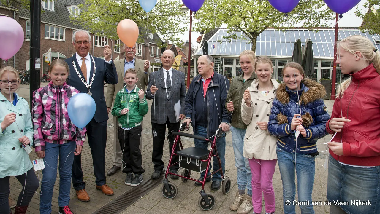 lxxbiiy68ul5i3pe3xbe7ph9f 2014 04 24 burg renkema ambass westerborkpad