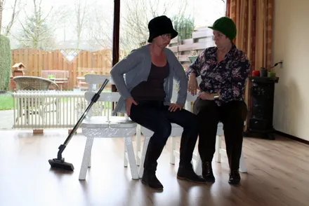 m6v0xx8o98b8xvko2hi7y6350 180505