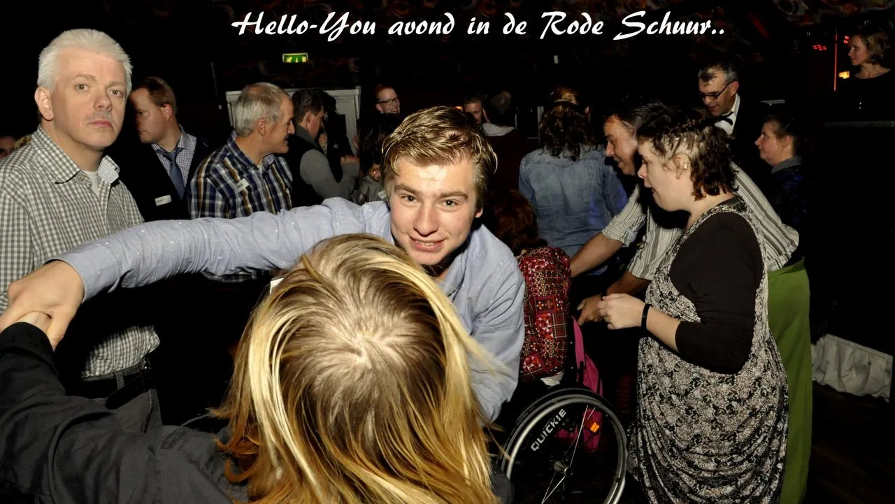 nc1hldzk510jpq1fmlqqr0of6 2013 11 29 hello you 17