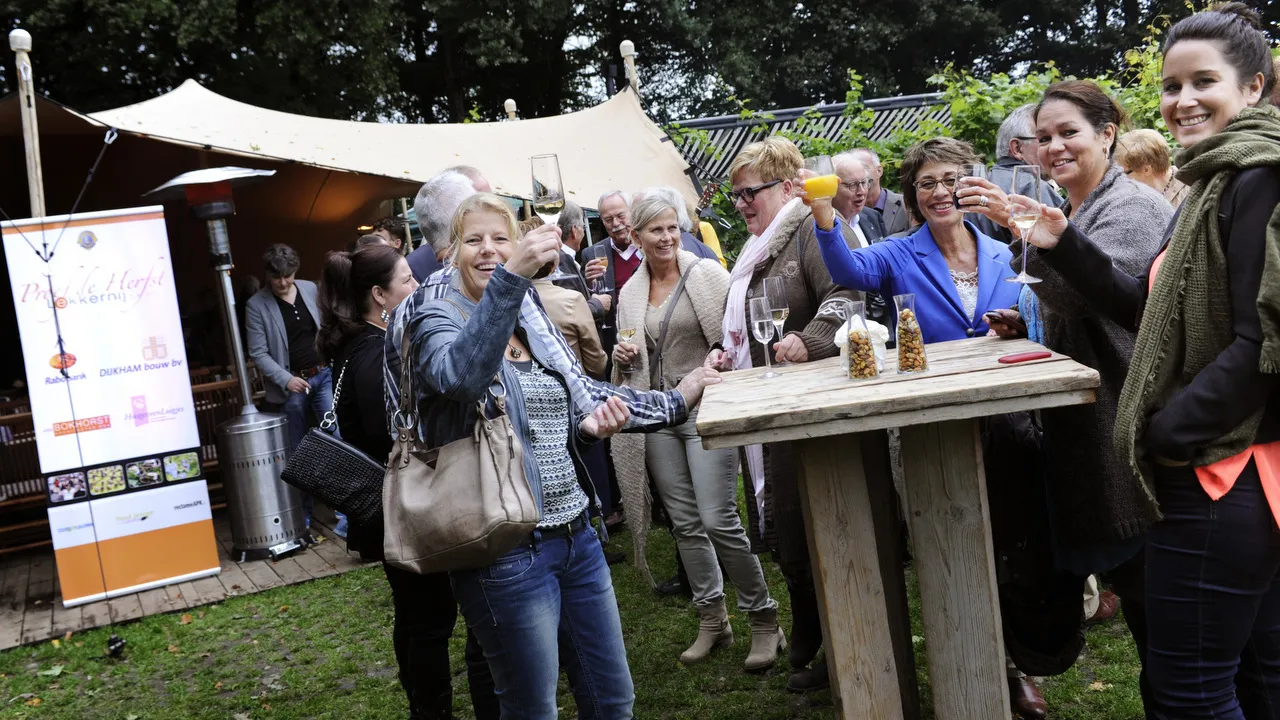 ngq4bggblukjampg4k4f120w1 2013 09 16 proef de herfst 1