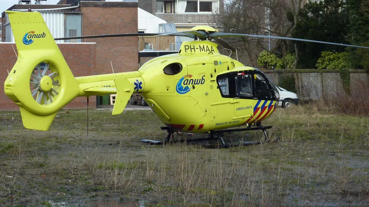 nz21zsoestetxtcqenwo9j1dp traumahelitraumahelikopterhulpdienstongevalongelukfotorudo
