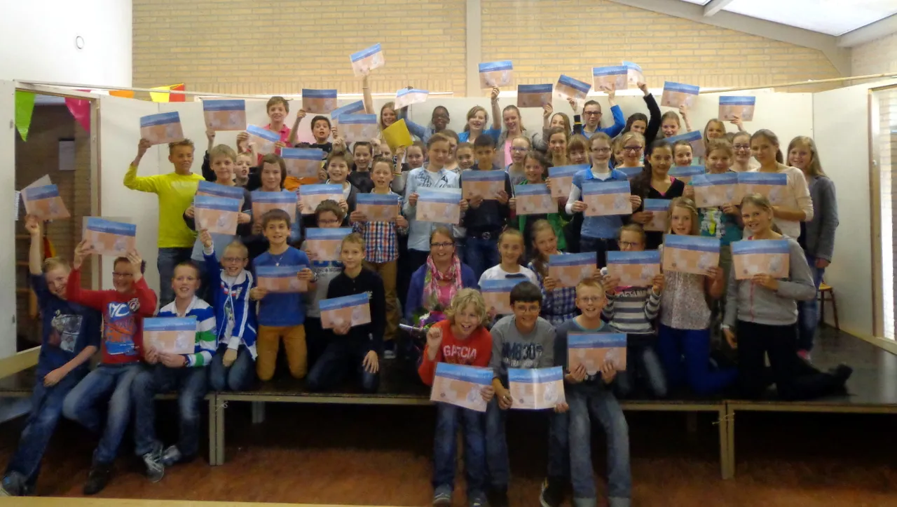 odm7srmdmo4wop06b1qpu4xgb 2013 05 30geslaagde leerlingen rehobothschool