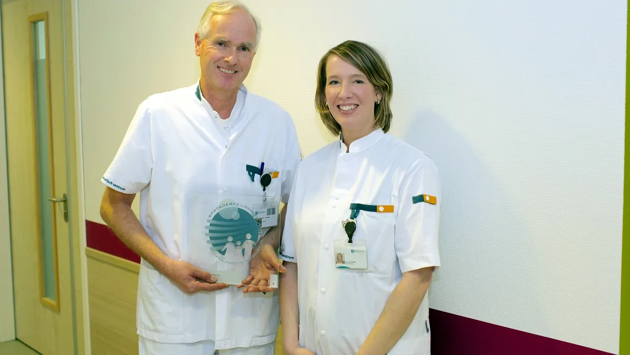 ot6zpn7mz91msl38plbjc5kk5 2014 12 11 spataderkeurmerk