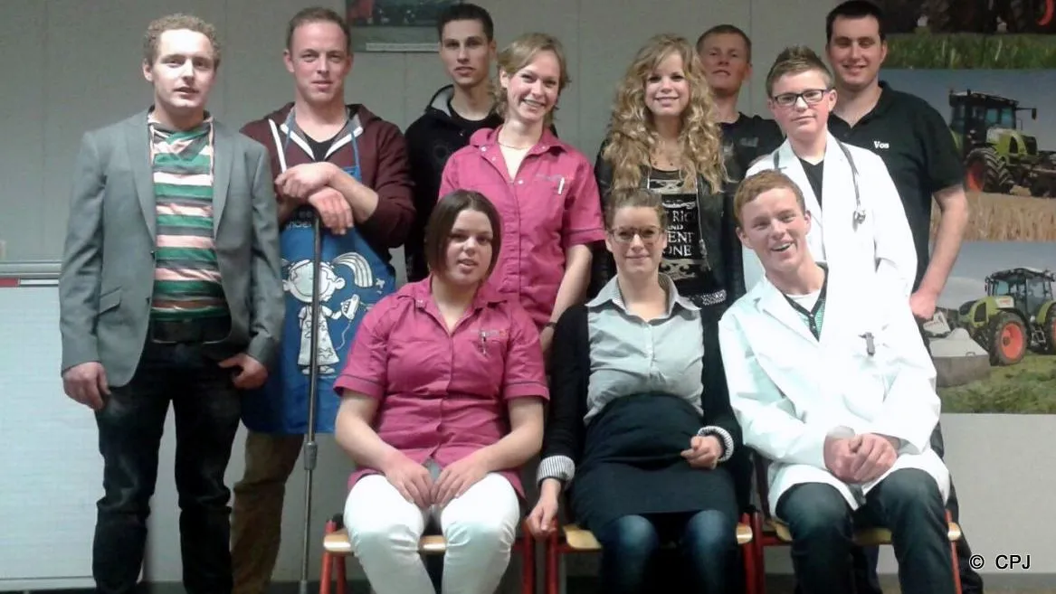 p0f8s93ke5yui9aech937xke4 2014 03 08 cpj toneelgroep