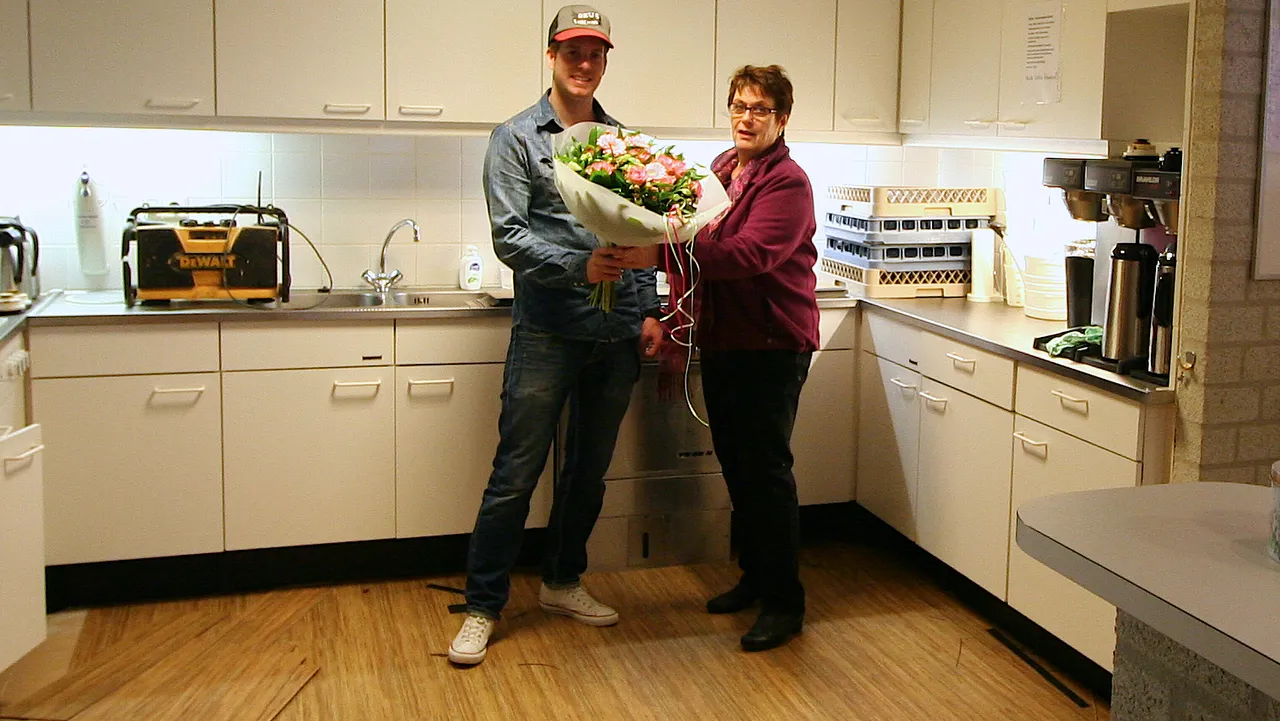 po1gqn8yb80v07f50gyzsuc1z 2014 02 04 keukenvloer2