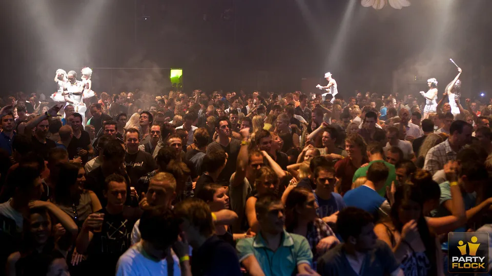 pzwbm756jhwrof4d8t5ldsbk3 738180