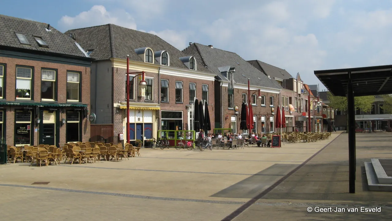 q4ow20bd6vzp0ij17g4up44gt plein 3