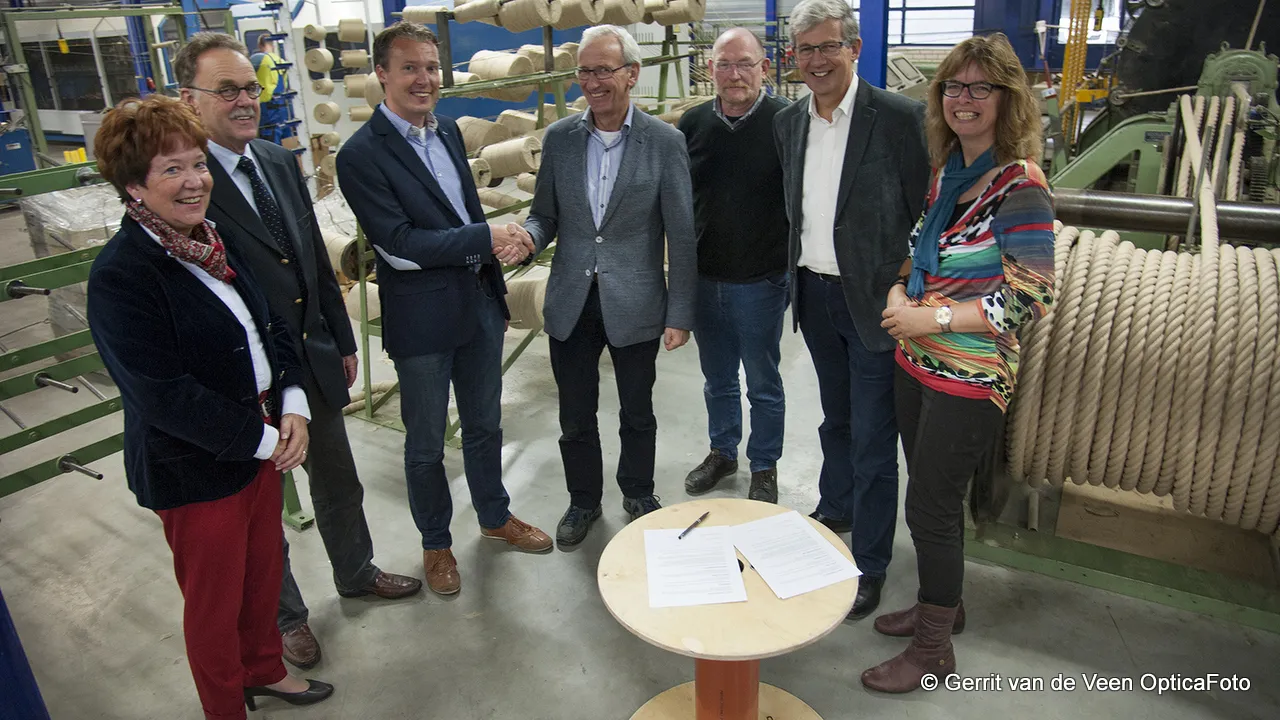 qbhp3vs9i6waij6wmejdj63l0 2014 11 05 conrtact oud nijkerk met langman