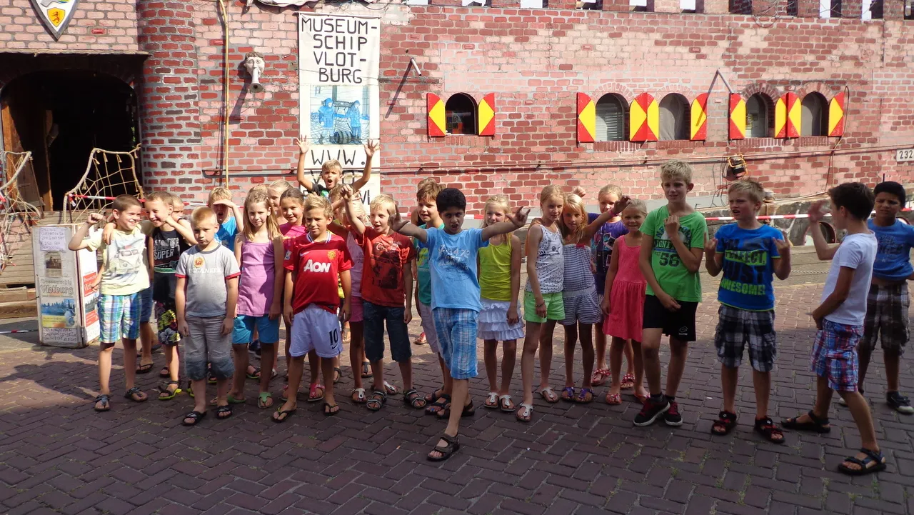 qfj09b1ryvujizeqfwv1a81te 2013 09 09 museumschip 3