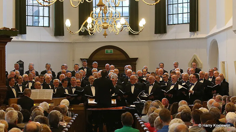 qlp0edg7f2cky01yvl16z4r6m 2014 04 15 streekmannenkoor 1