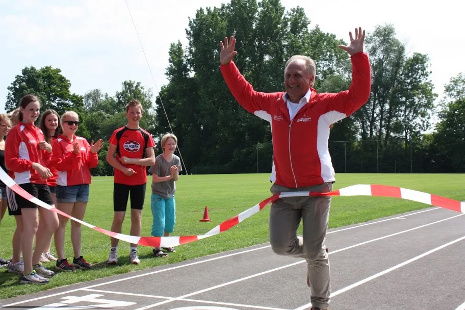 rn7p5f1vk2yfenvfhs6xpcrzr 2013 07 06rmavnbaan0092