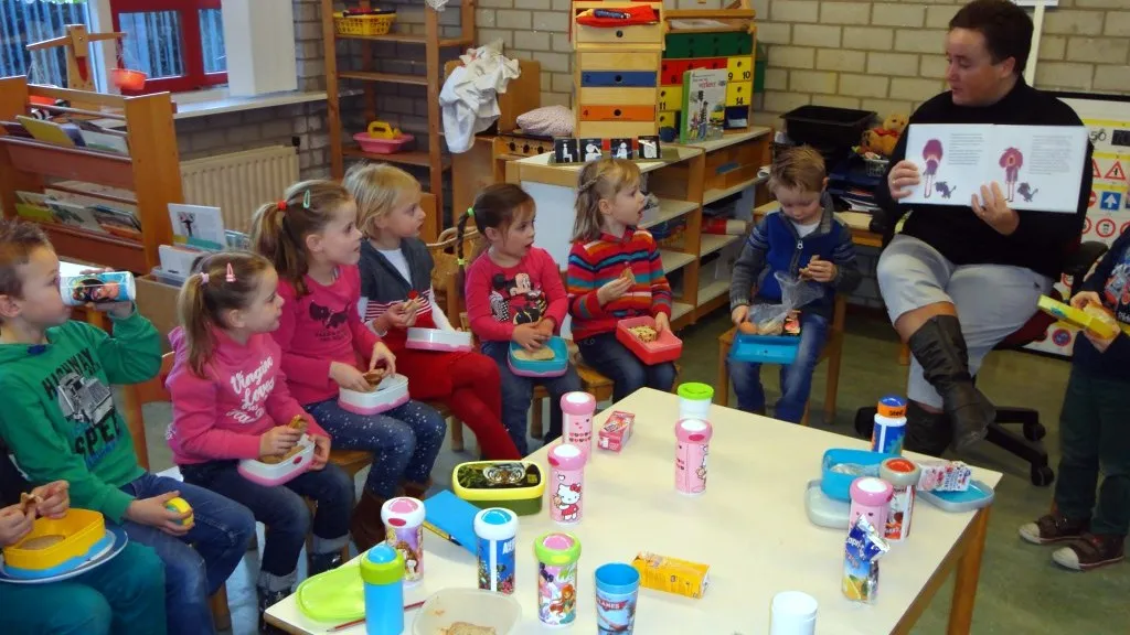rya18lfjzvby0k22l74t5uaxd 2014 02 01 ichtus voorleesontbijt groep 1 2