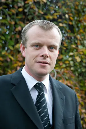 rzhqghcggjhu16s1d3p696sht 53756