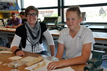 s48gxl6bv3yi8xv4ais8rr9r8 67284