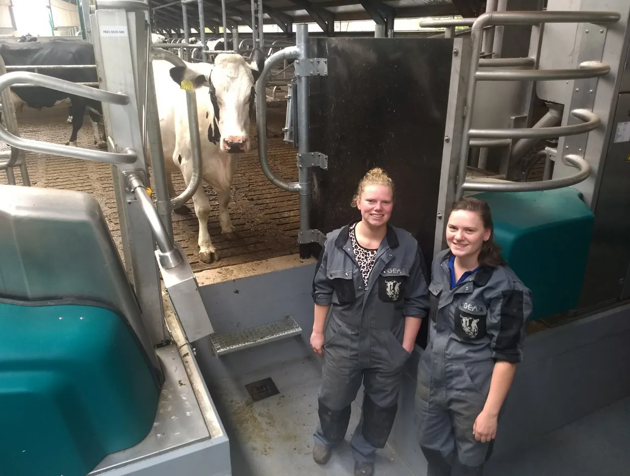 simone en eline gea melkrobot