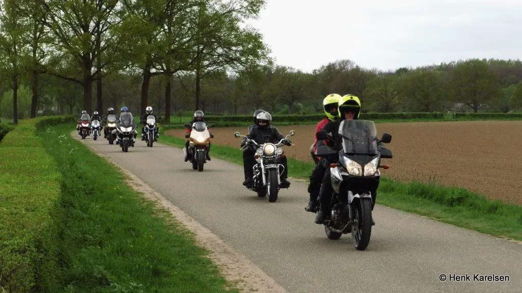 sl1xgxxb9i40sl1duiwfuzbpn 2014 04 17 koningsrit