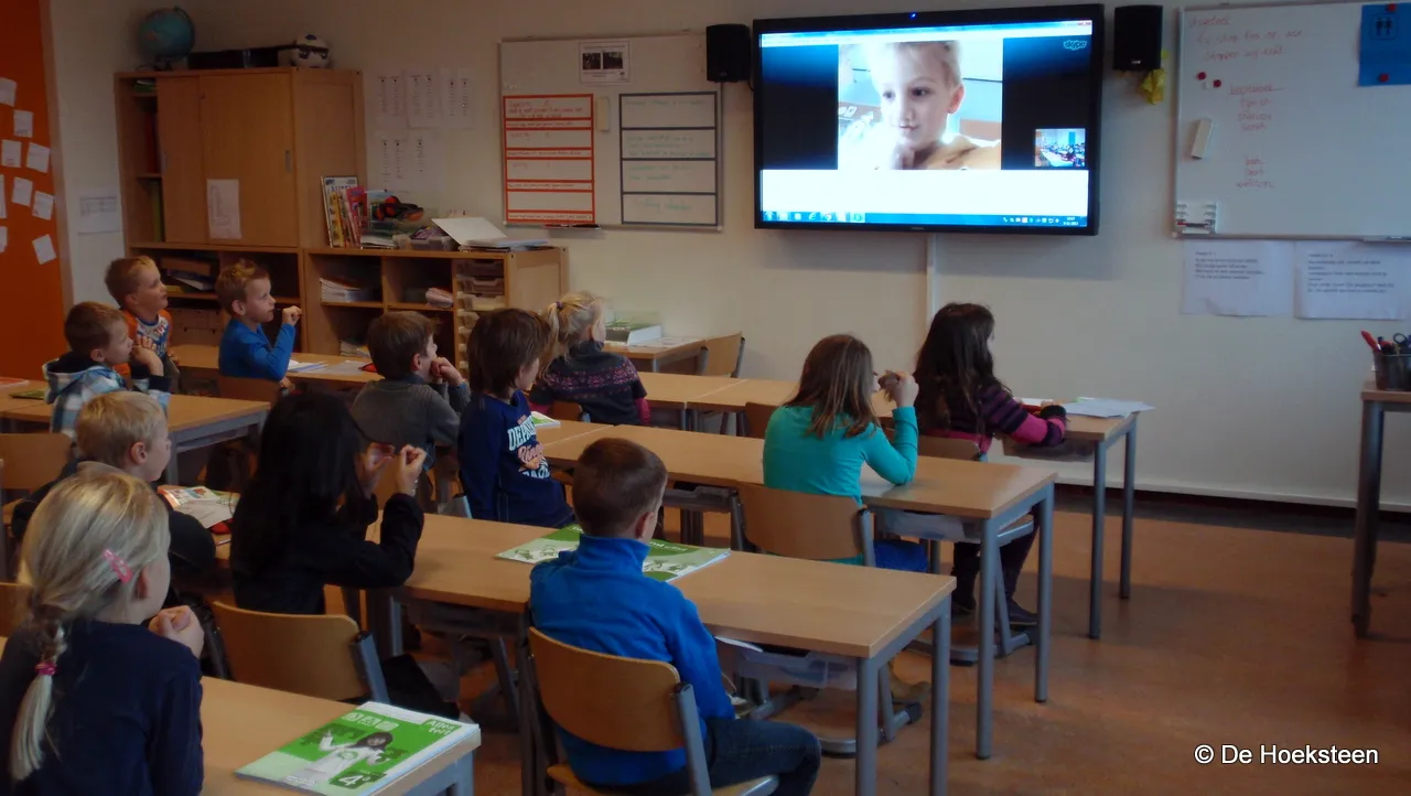 sl3e30qmpi2xl5p9816n7whba 2013 11 07 de hoeksteen