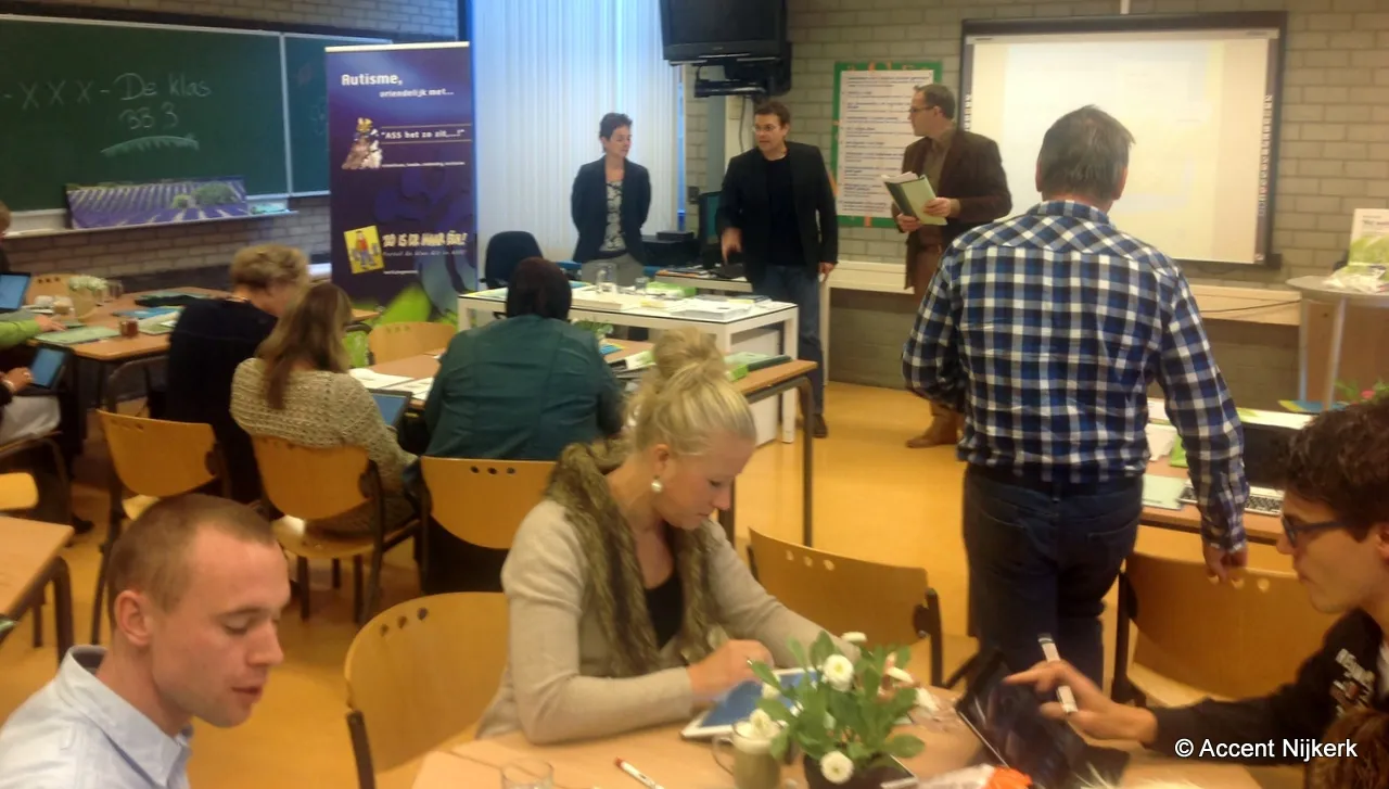spjtpfppmc7eau11tigvcg6f3 2013 11 19 accent studiedag autsme vriendelijke school