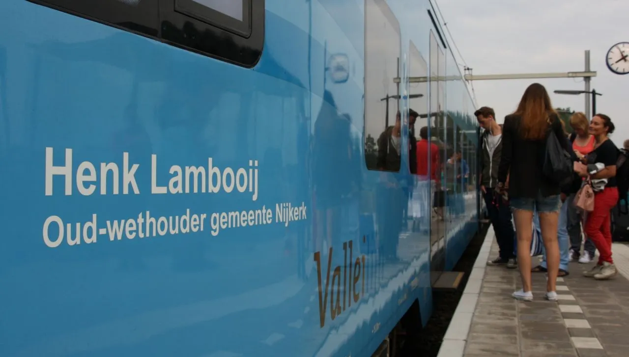 standaard hoevelaken trein connexxionvalleilijn