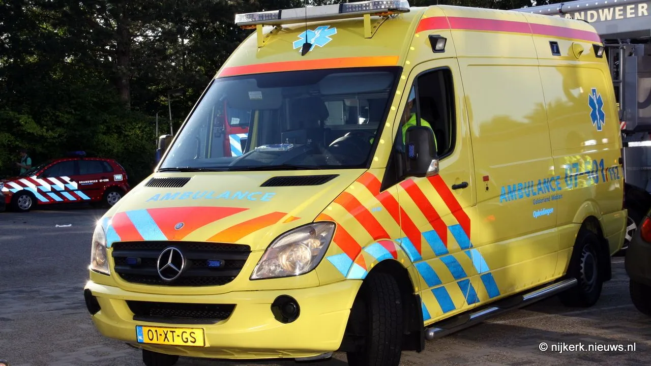 standaard nijkerk los ambulance 4