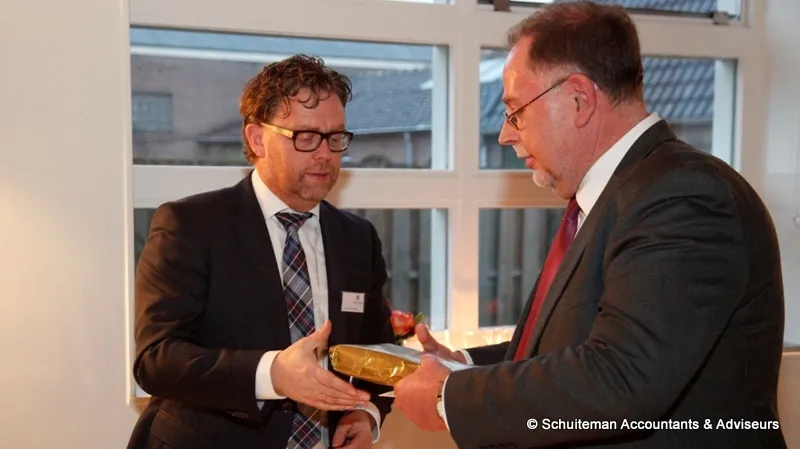 tc1sx6zzhket0bo76ygrrgegf 2013 11 17 schuiteman opening vestiging nijkerk1