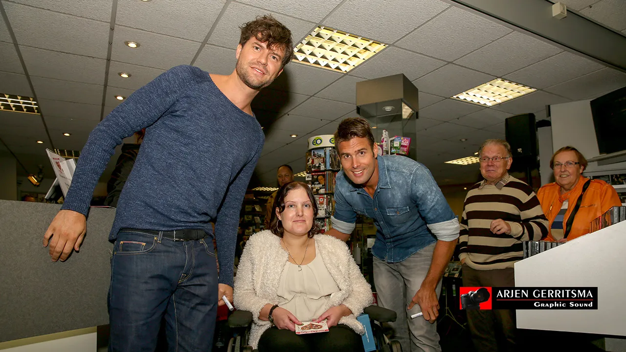 tdtoh9y3yb6kqyg8w4ojs7bdy 2014 10 25 nick en simon 004