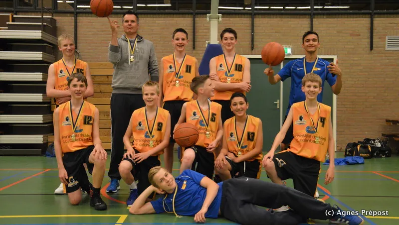 u6h060ogjydghgd7wi9u8d5zx bv sparta nijkerk u14 001