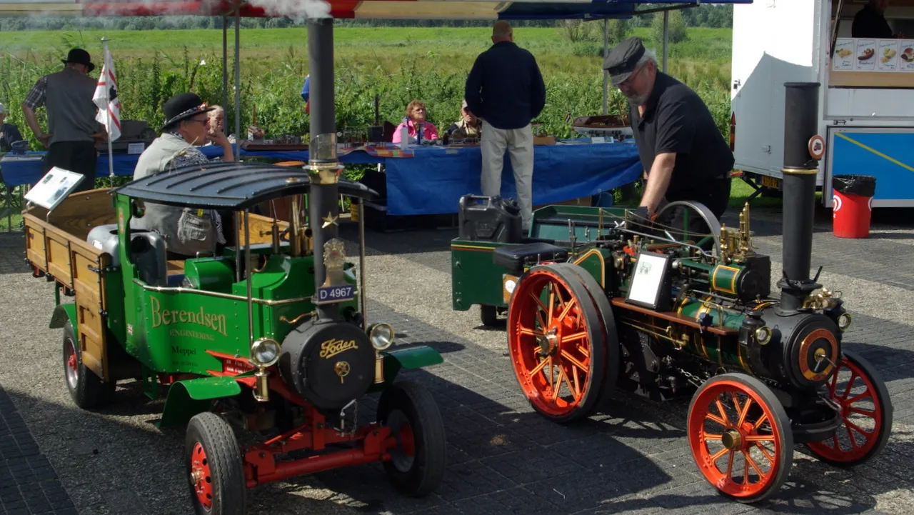 u94et4fx6dlgtalh7u1a8hy22 2014 07 28 mini stoomdag