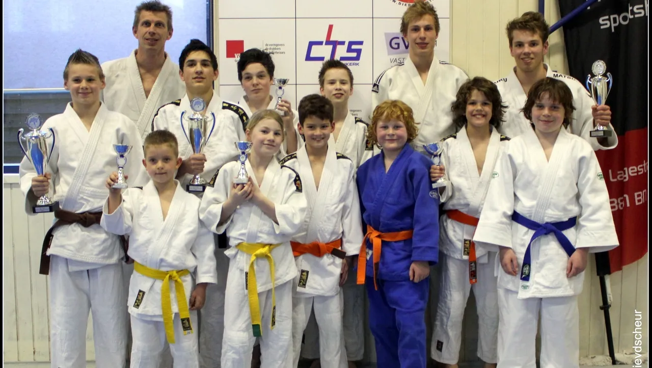 uewgm8osoa0f0w1ueveqnc6gv 2014 03 30 rebel jackievdsjudobeuningenculemborgdeelnemers2m