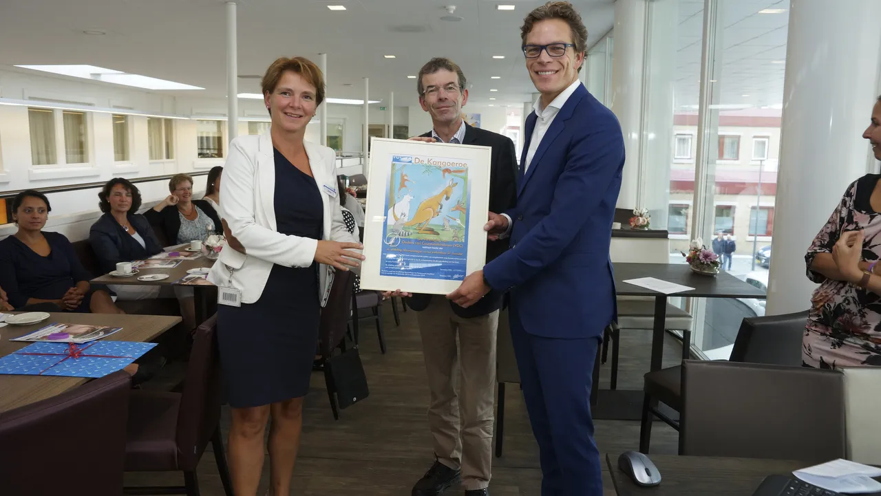 uitreiking keurmerken moederkindcentrum stjansdal