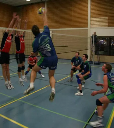 v0dzclj3737nn5oy7040jh3kt 33573