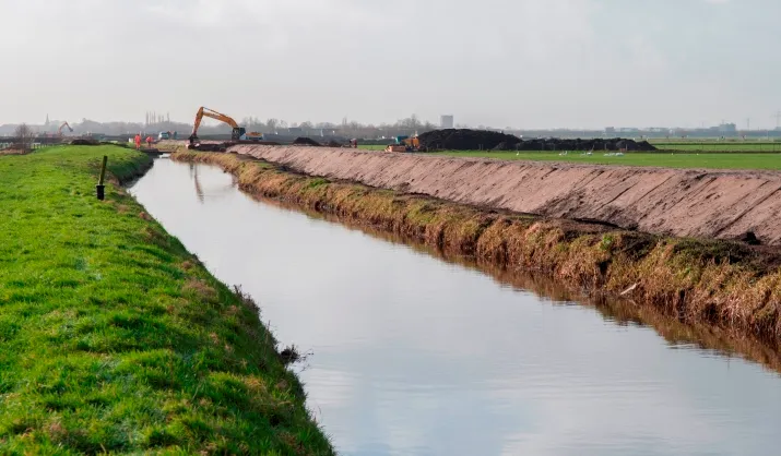 verbrede laak krijgt vorm