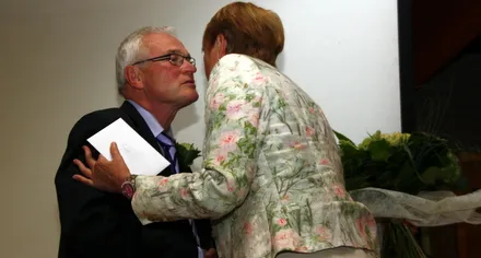 wauuy2ltioyj42nr8st3swbdt 186187