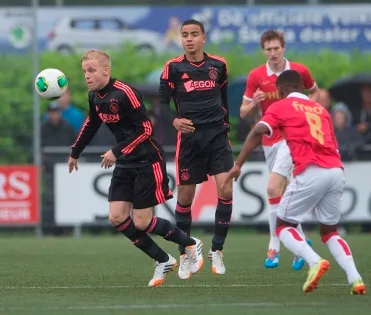 wix1sg5ri7yizz8ypse48i54p ajax van de beek kampioen