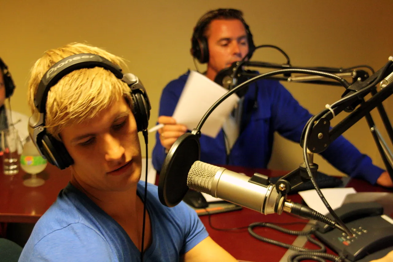 x1bcqcs3uszc4t4dynbcilkbm 2013 06 24 serious stennist 04