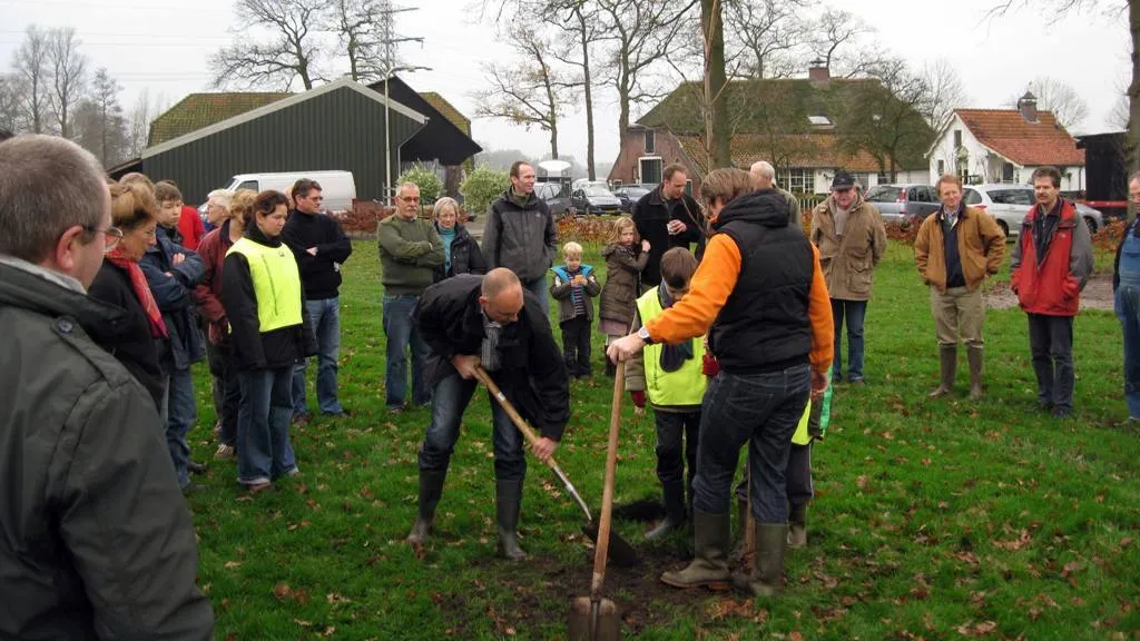 x9zn0hb6ry42x24ng688f7dha 2014 12 04 nijkerk in het groen