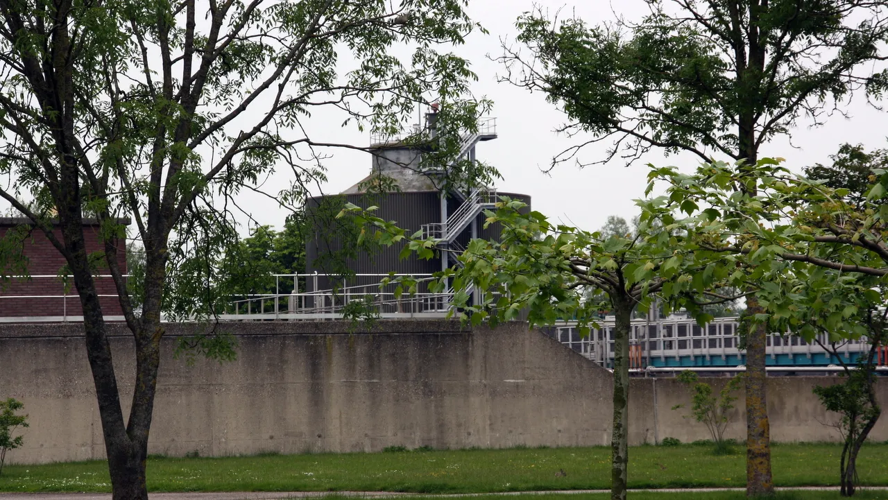 xdmglq71fke17bog0a2f2eps1 rioolwaterzuivering