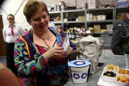 xeqmuo6j8yiuqemvuuy7l4v1w 124195