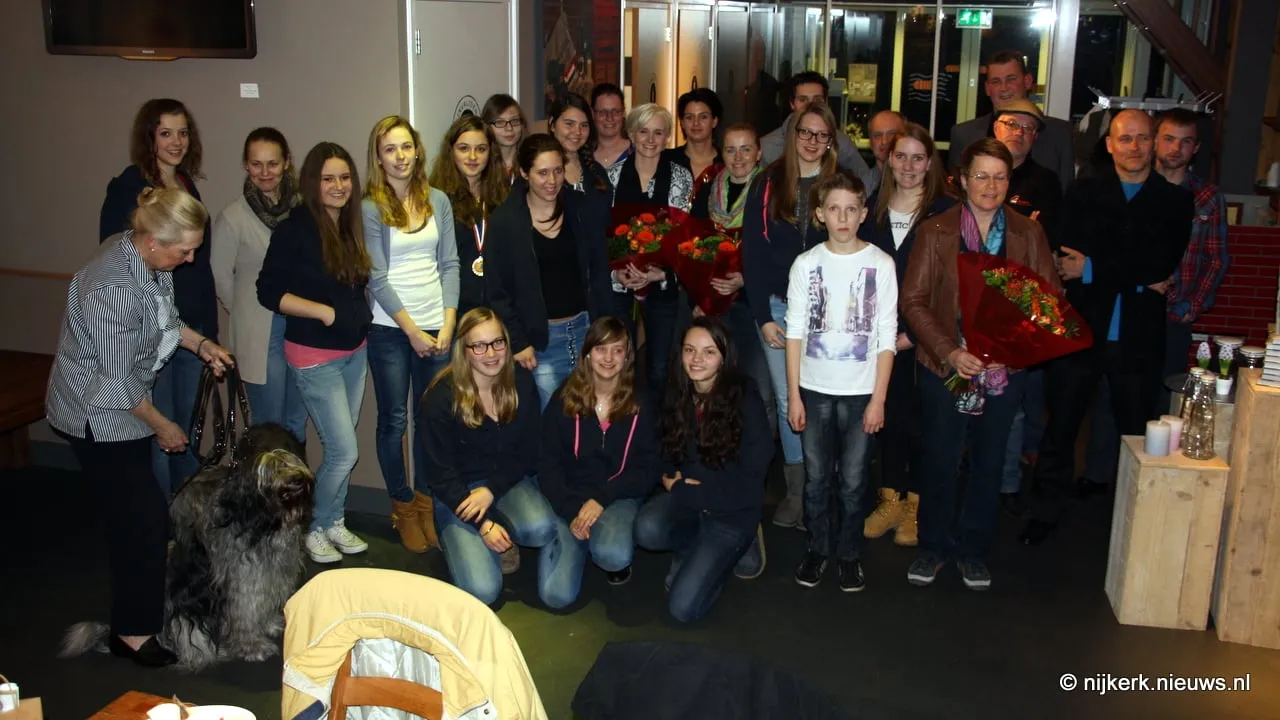 xmrpkiwj44ejyc732r1m3eurv 2014 03 03 sportkampioenen 2013 13