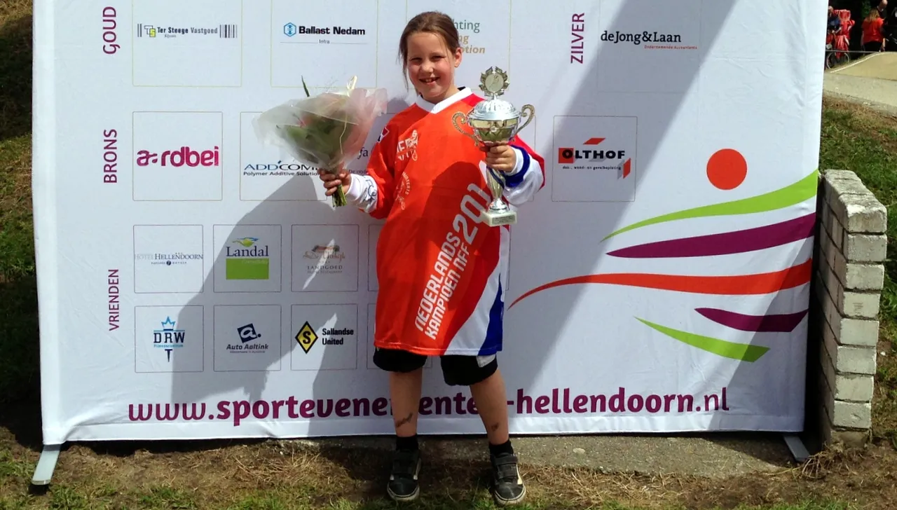 y5kindj4rasc6tejm4aq1oo62 2014 06 09 ncc ilona