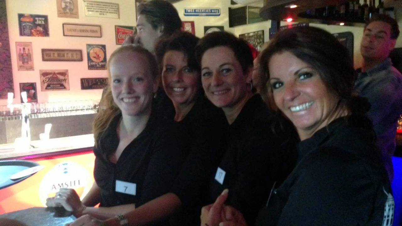 yjs6il5hy121aefiba8wvv9vz 2014 11 05 koetshuis 4