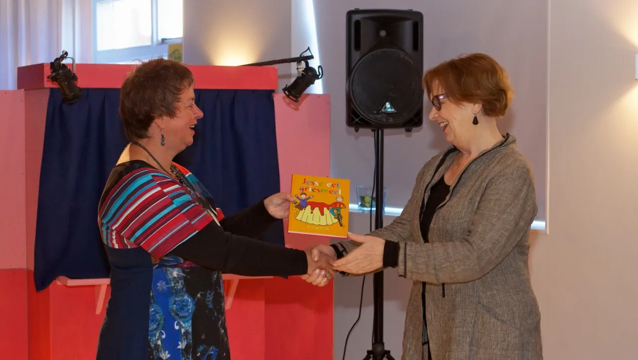 ymdiu5h7g7fj9jqcv3yx7px8f 2013 05 31leesfeest2