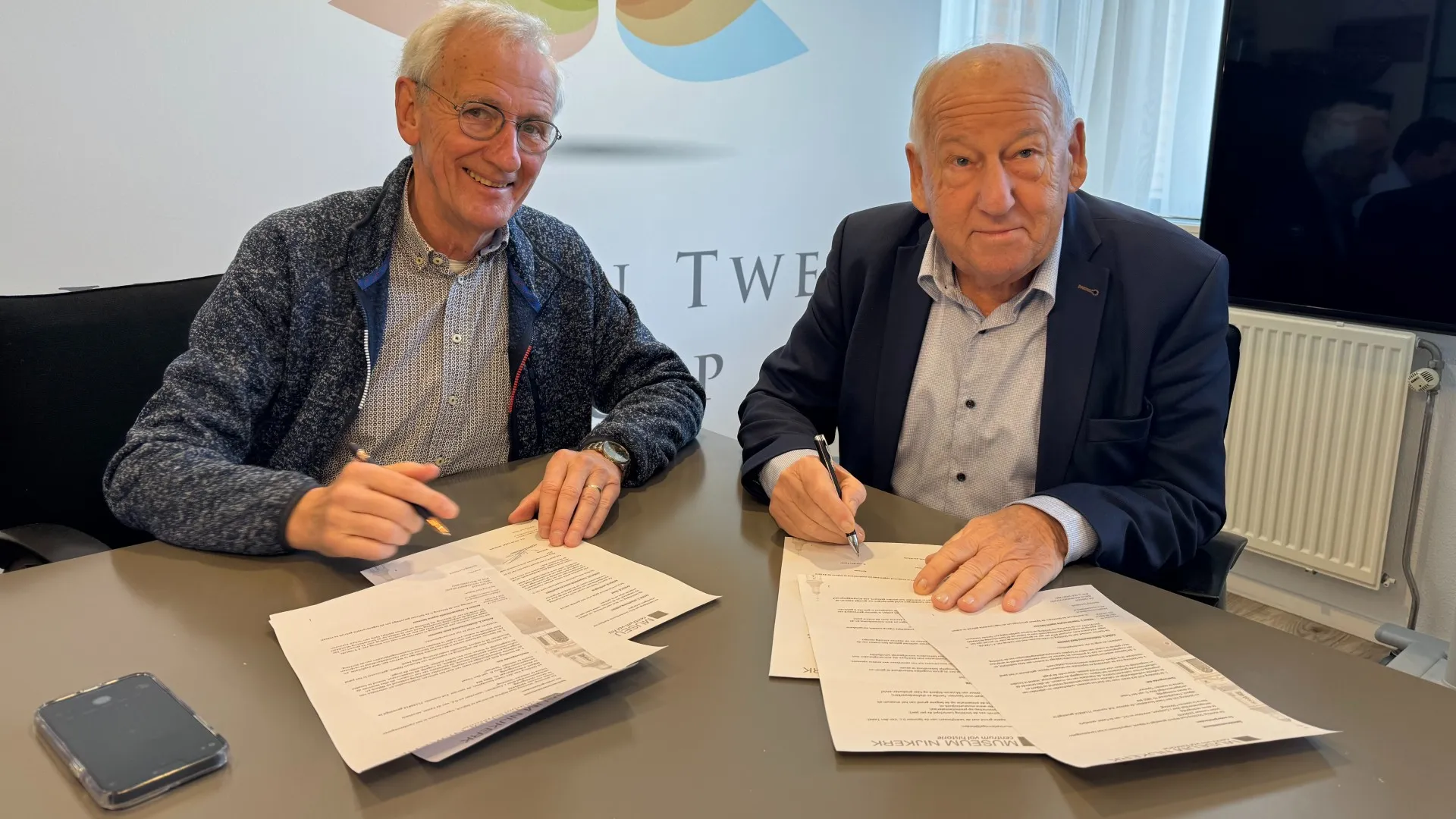 2024 04 29 ondertekening verlenging sposnorcontract
