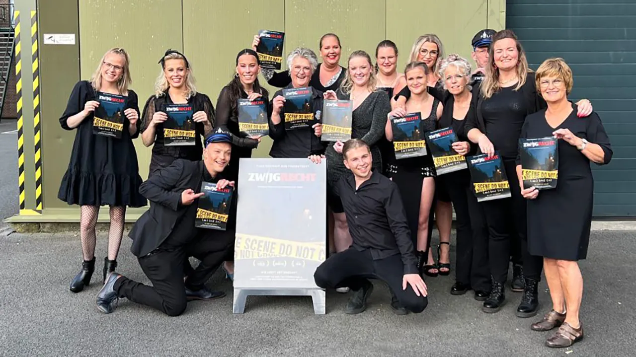 2024 08 27 dob zwijgrecht groepsfoto kade 10 ervoor