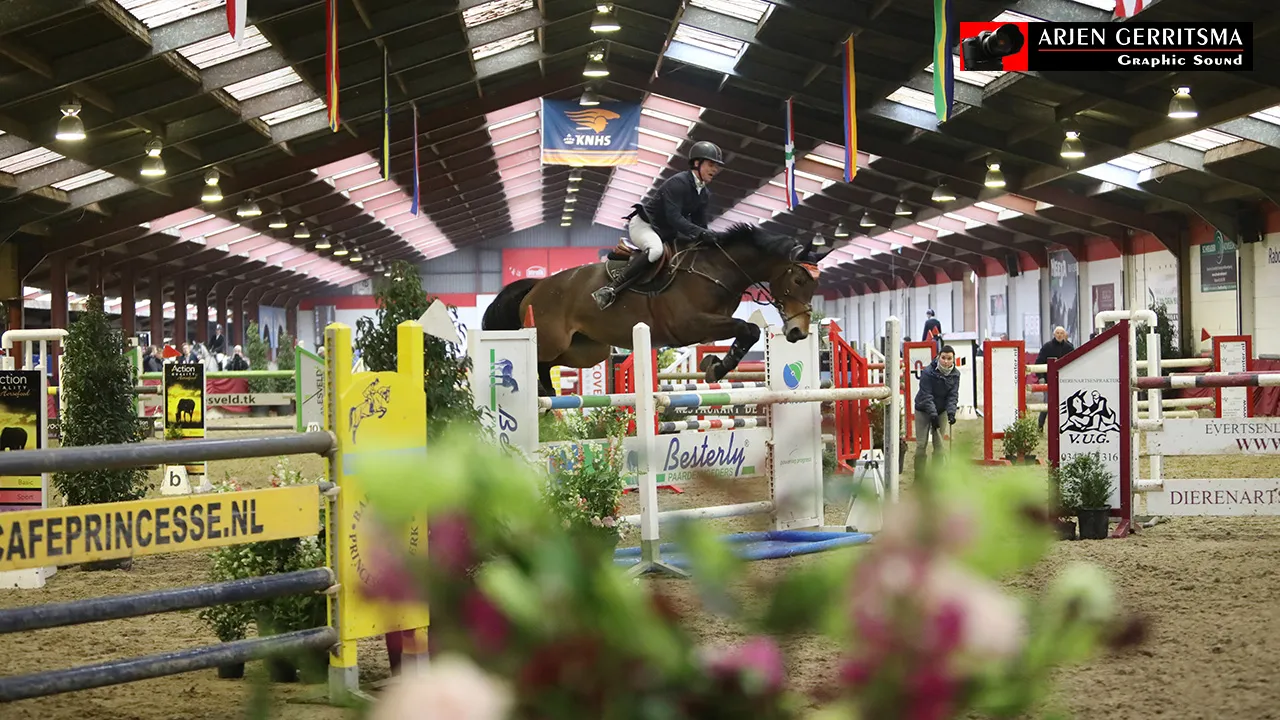 Jumping Indoor in manege Luxool