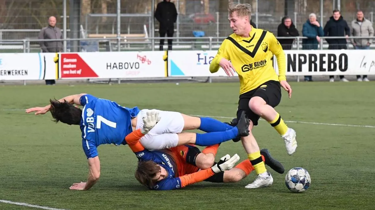 2025 03 16 veensche boys dos kampen tom van donselaar penalty1